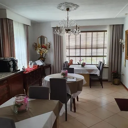 Bed & Breakfast Erbuca
